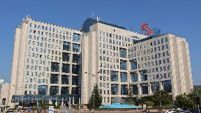 I "treća strana" u igri za NIS